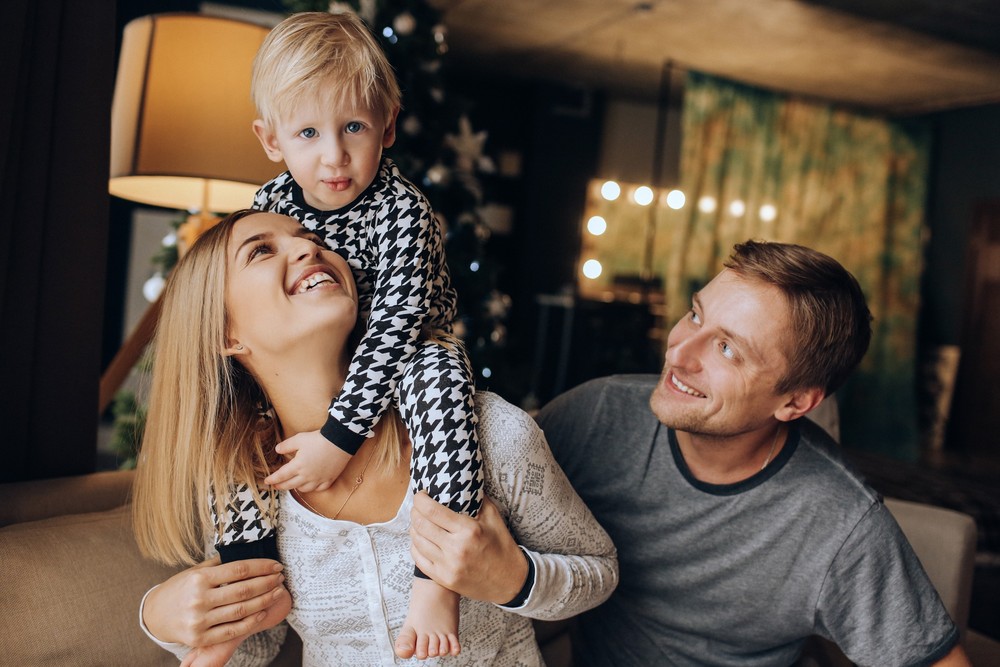 HAPPY FAMILY