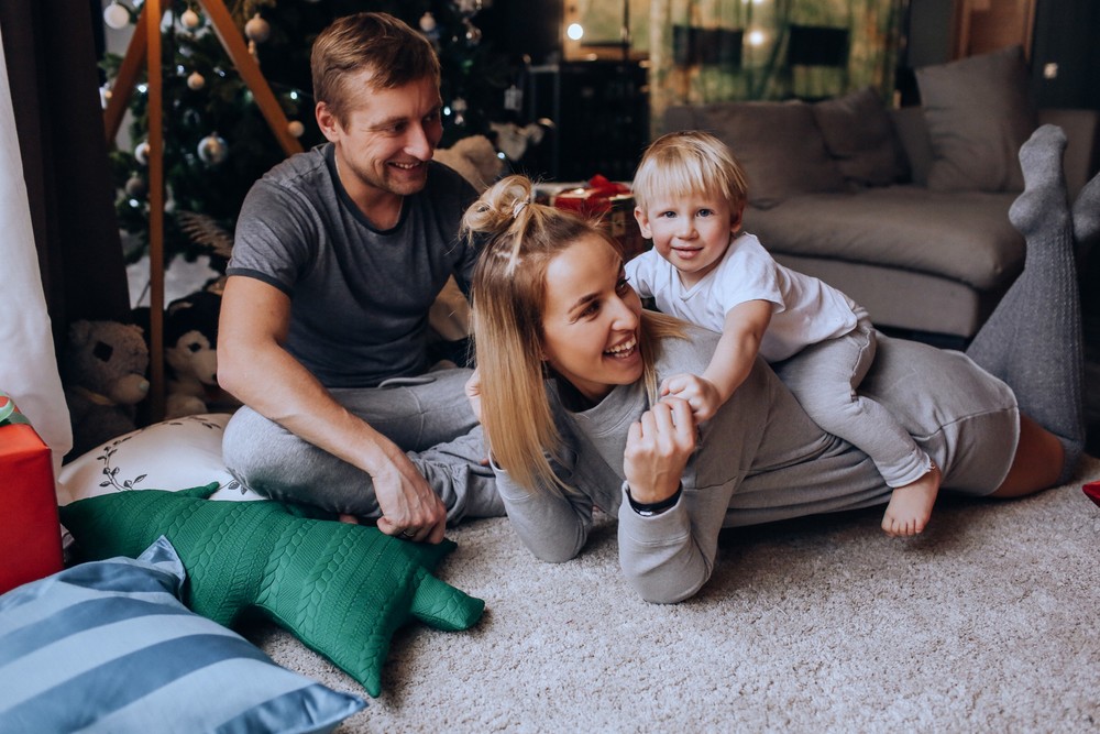 HAPPY FAMILY
