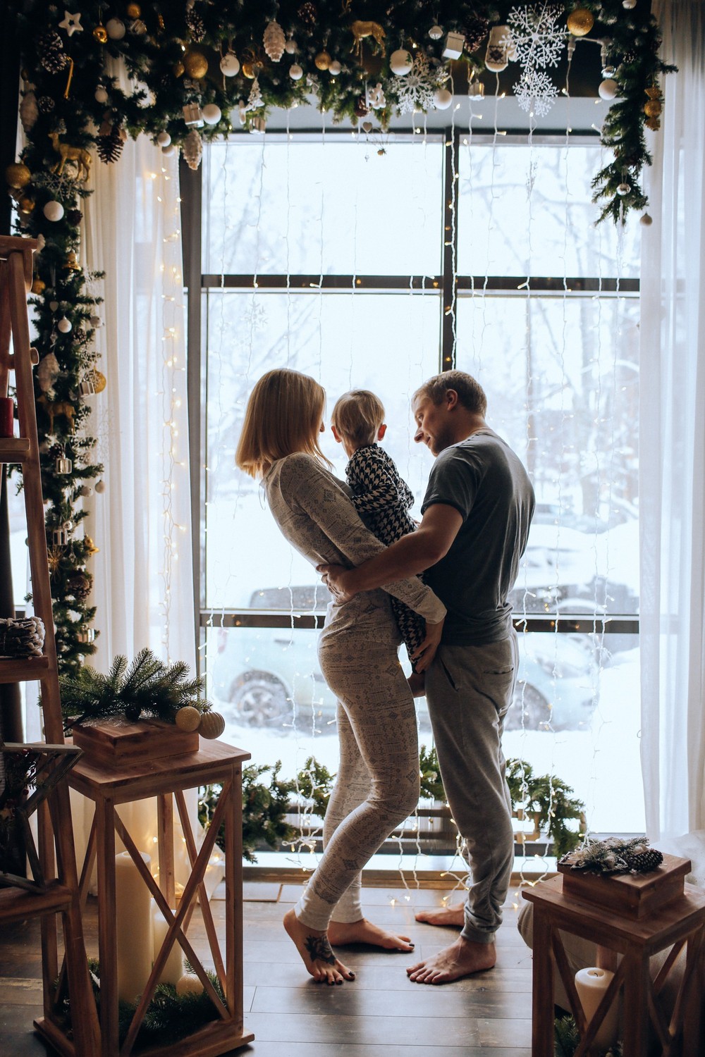 HAPPY FAMILY