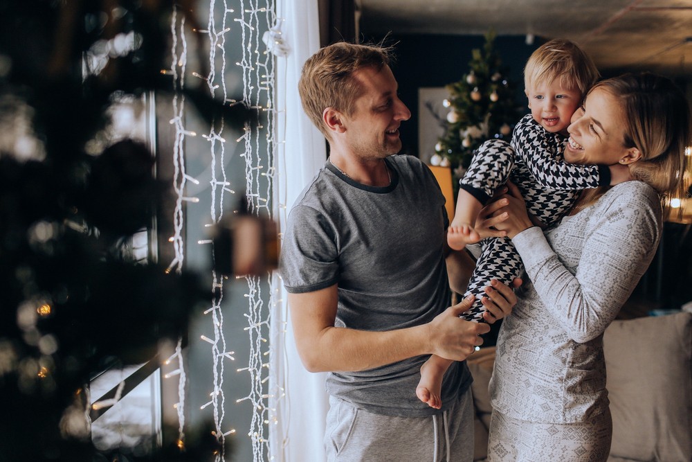 HAPPY FAMILY