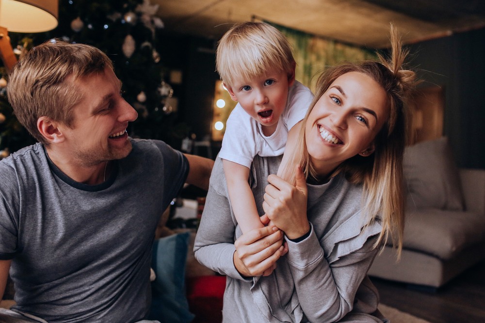 HAPPY FAMILY
