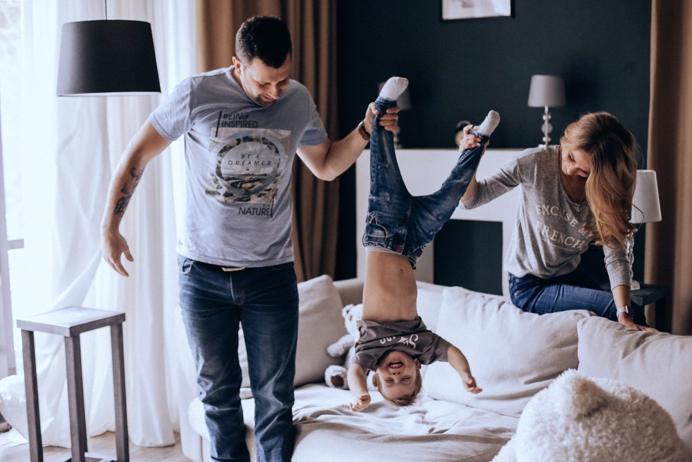 VALENTIN, ELENA & DEMA