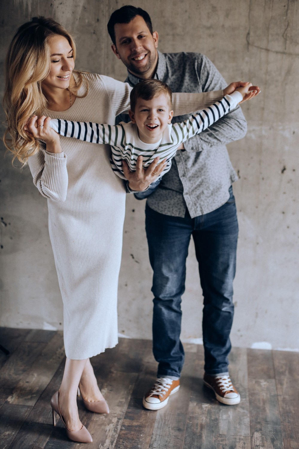 VALENTIN, ELENA & DEMA