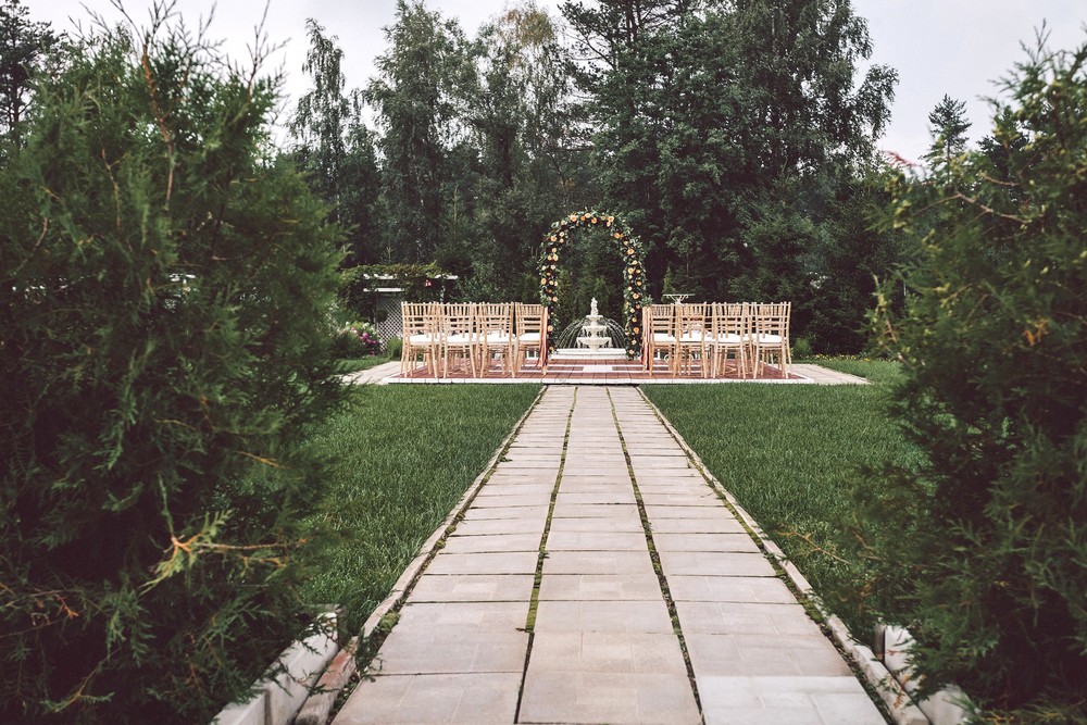 Meet me in the Garden