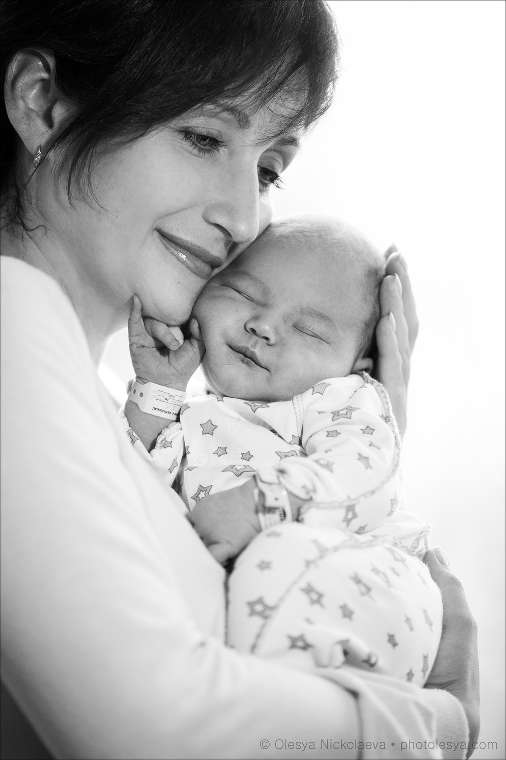  выписки из роддома ◆ discharging from maternity hospital