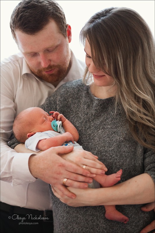  выписки из роддома ◆ discharging from maternity hospital