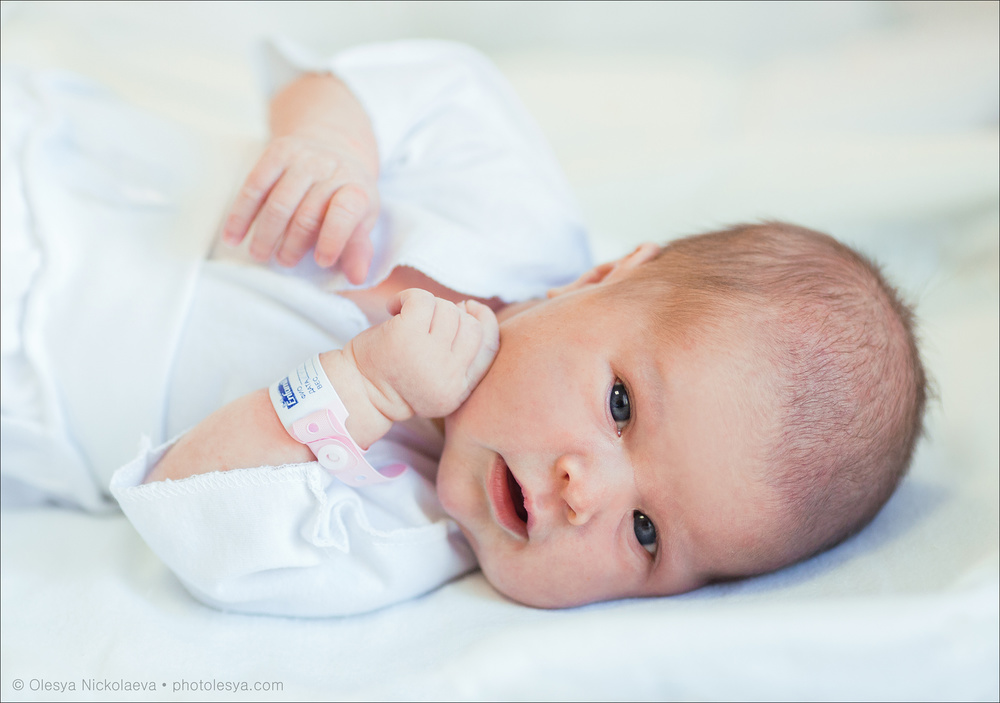  выписки из роддома ◆ discharging from maternity hospital