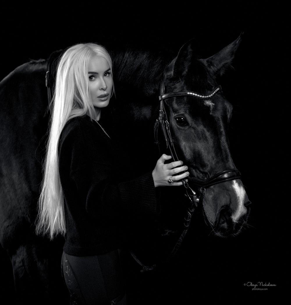  лошади и люди  ◆ horse and human