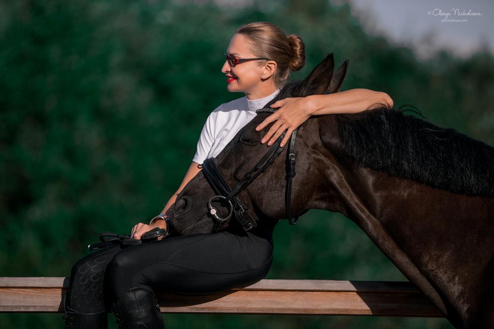  лошади и люди  ◆ horse and human