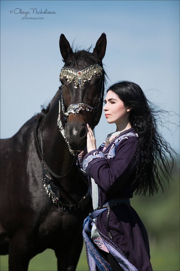  лошади и люди  ◆ horse and human