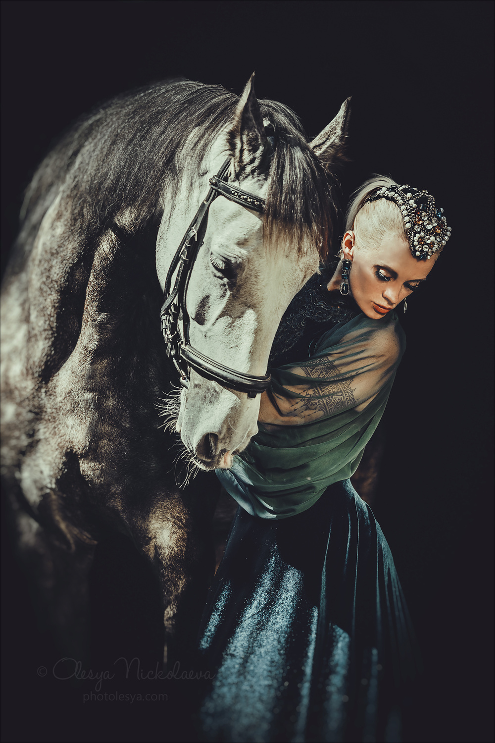  лошади и люди  ◆ horse and human