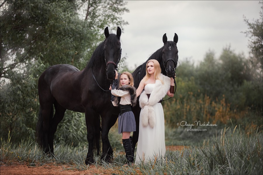  лошади и люди  ◆ horse and human