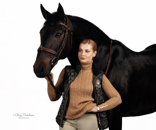 лошади и люди  ◆ horse and human