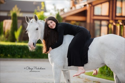  лошади и люди  ◆ horse and human