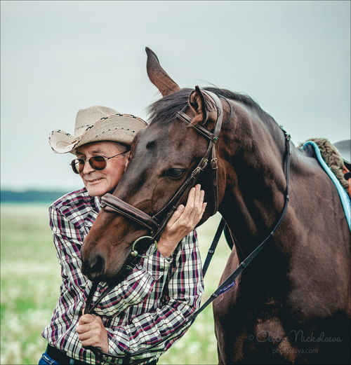  лошади и люди  ◆ horse and human