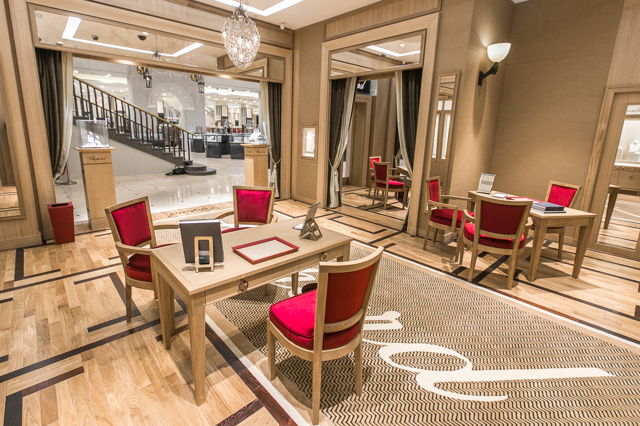 Корнер Chopard в ДЛТ