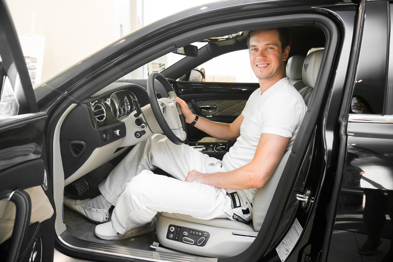 Презентация Bentley Flying Spur