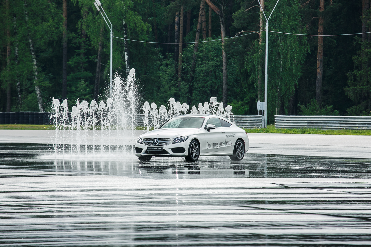 Mercedes-Benz Driving Academy