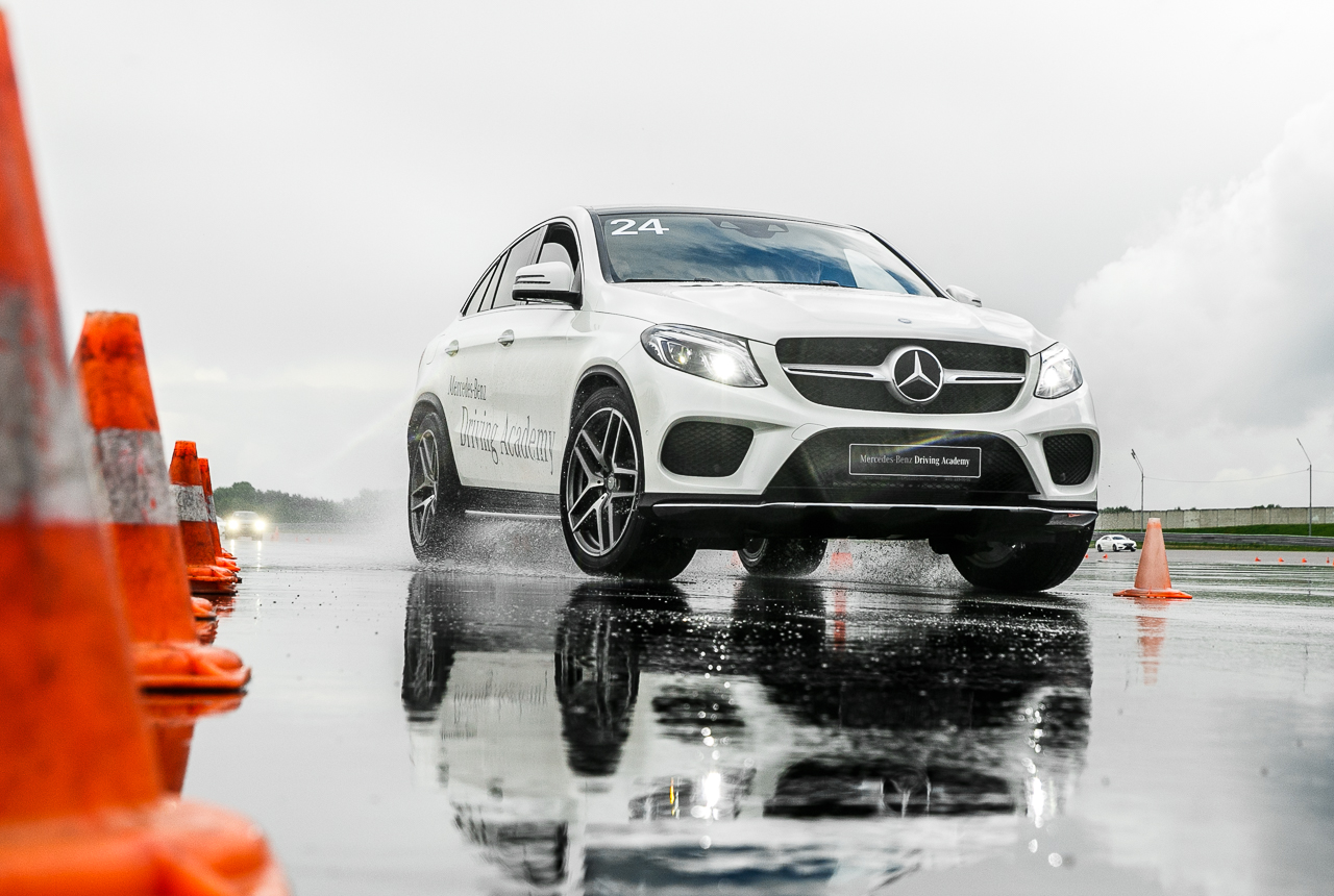 Mercedes-Benz Driving Academy