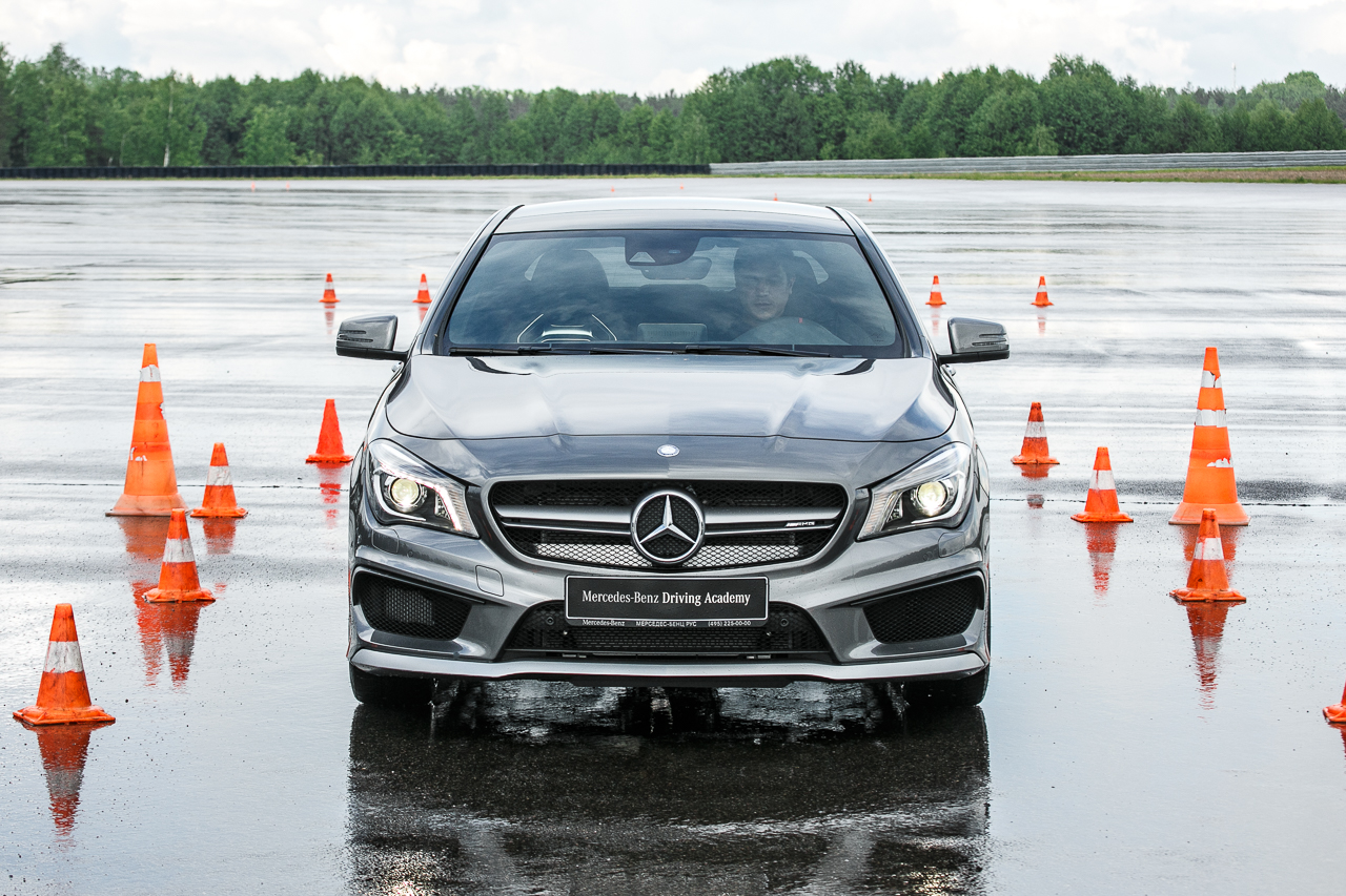 Mercedes-Benz Driving Academy