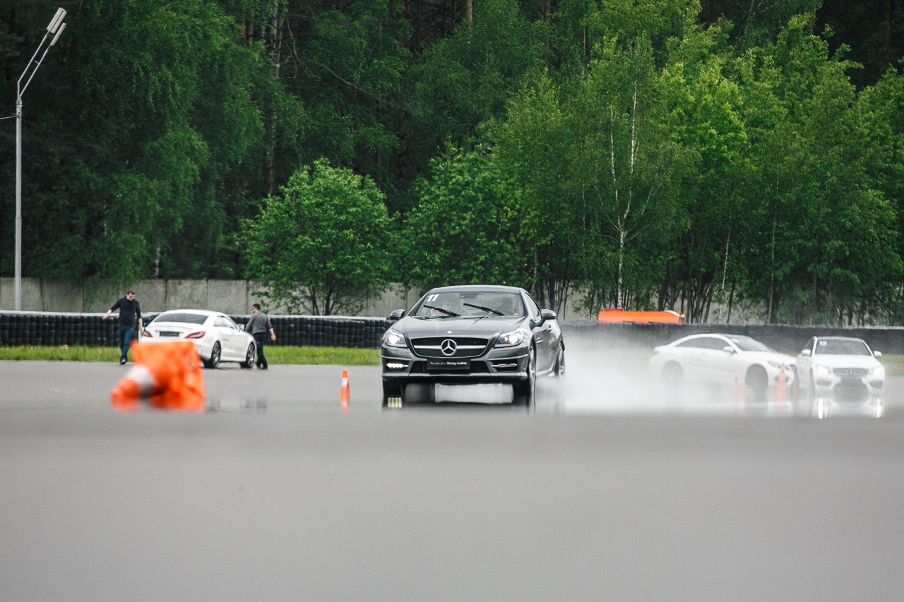 Mercedes-Benz Driving Academy