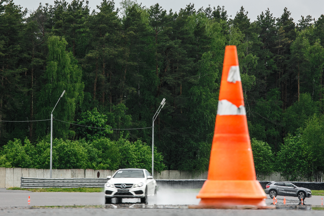 Mercedes-Benz Driving Academy