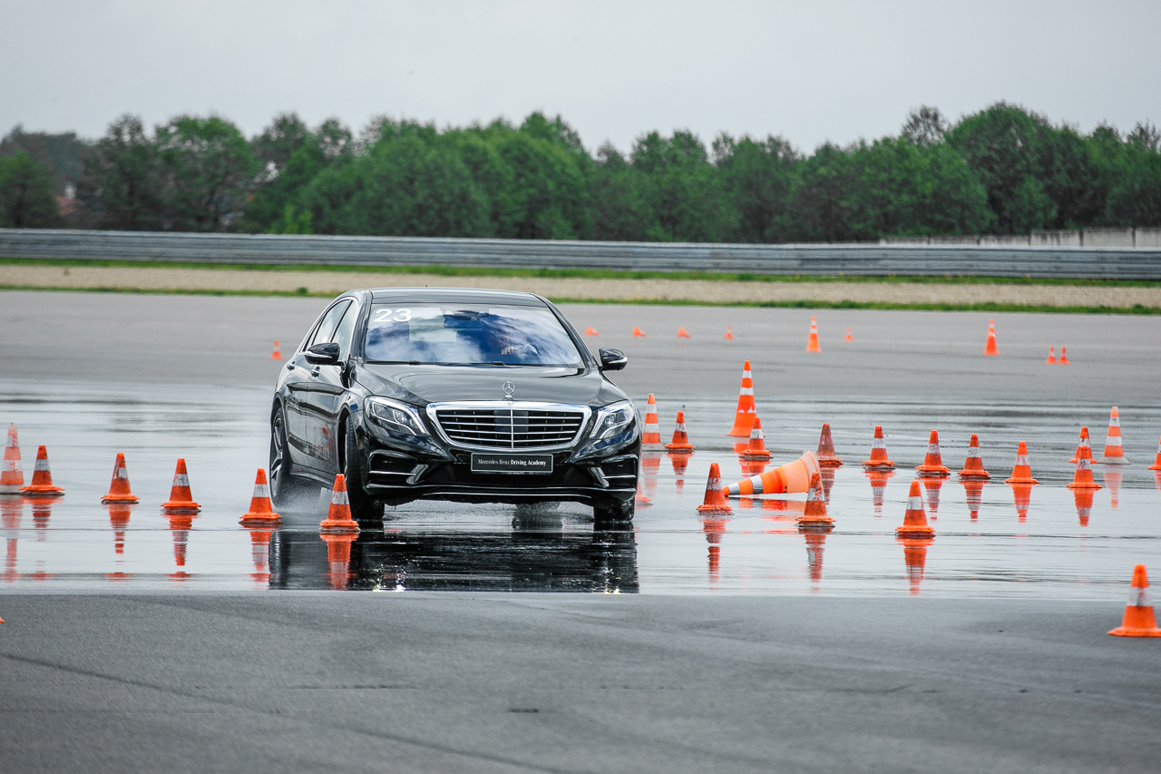 Mercedes-Benz Driving Academy