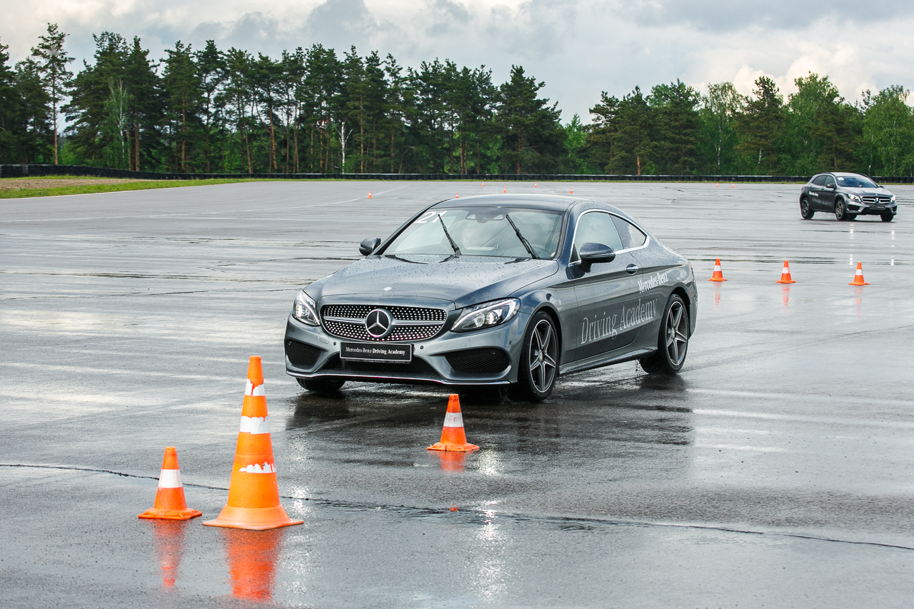 Mercedes-Benz Driving Academy