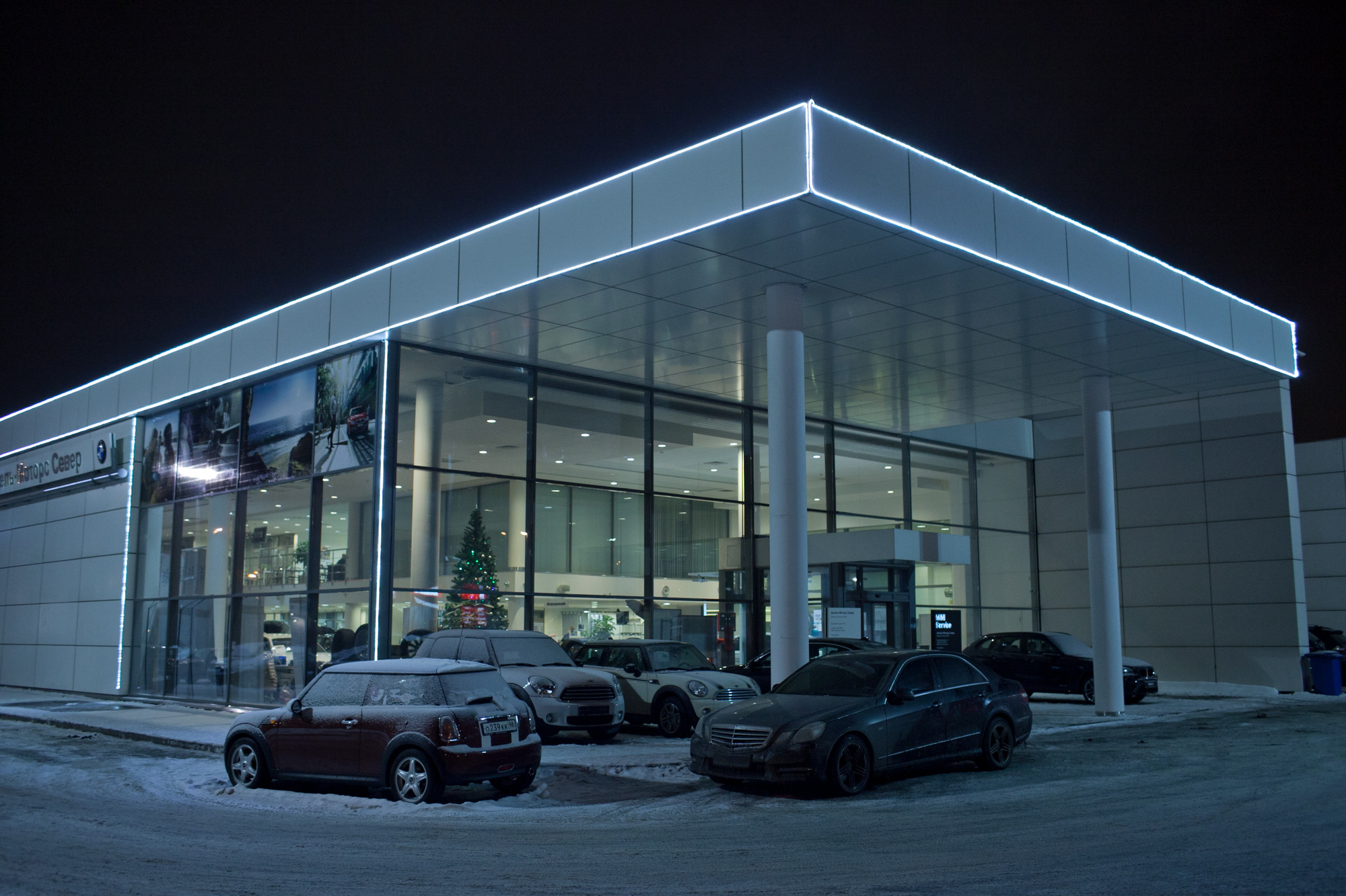 контурная подсветка зданий
