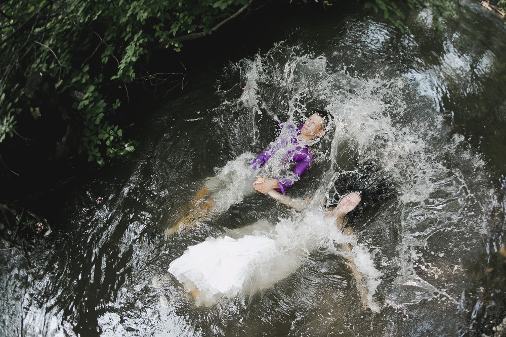 #TrashTheWeddingDress