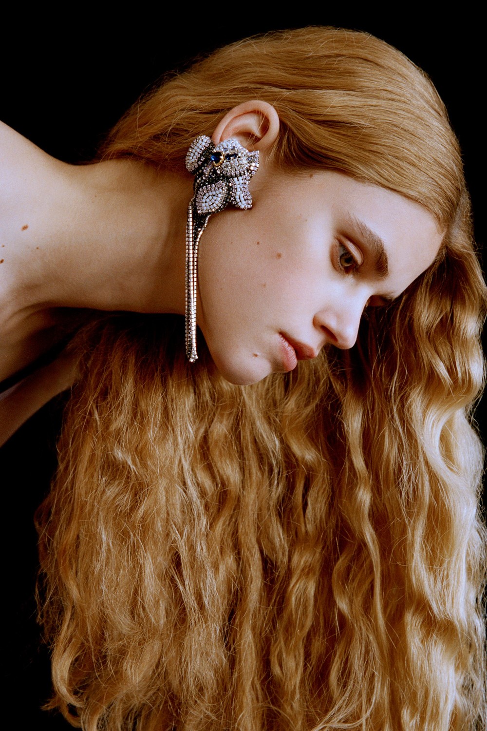 makeup, hair