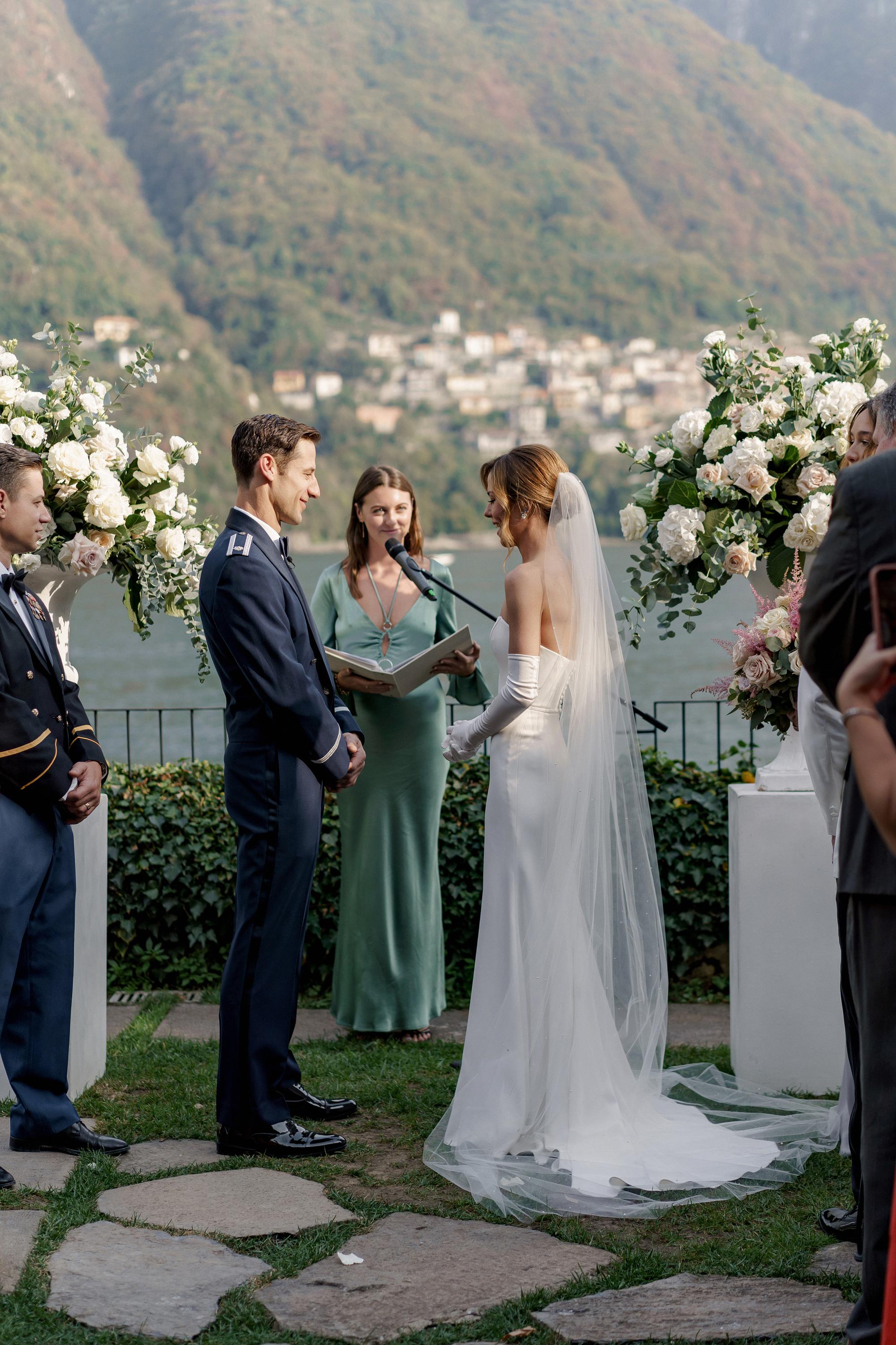 Wedding photographer in Relais Villa Vittoria in Italy