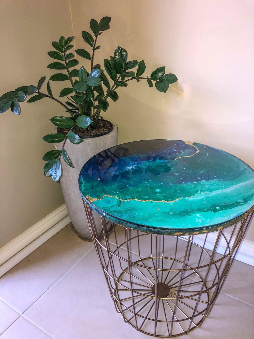 Декор мебели Resin ART