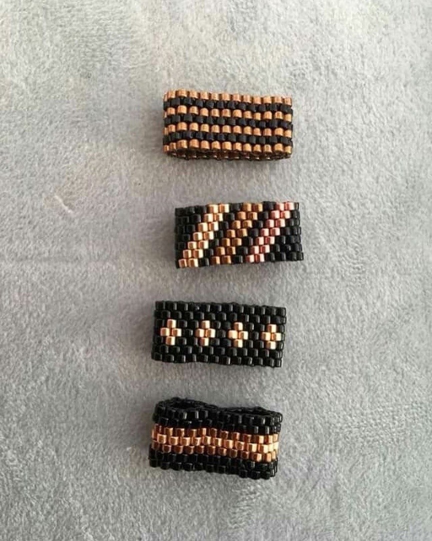 Кольцо из бисера