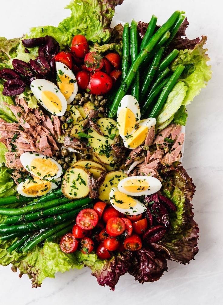 ФРАНЦУЗСКАЯ КУХНЯ: лоранский киш с семгой и классический жульен