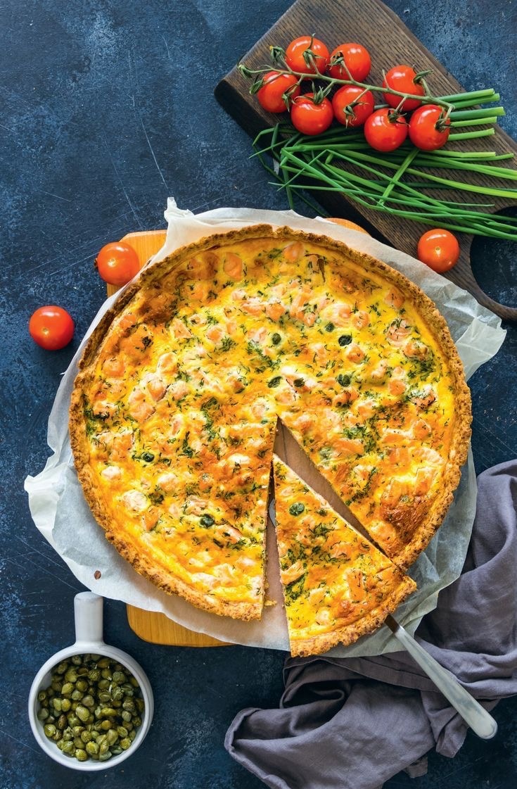 ФРАНЦУЗСКАЯ КУХНЯ: лоранский киш с семгой и классический жульен