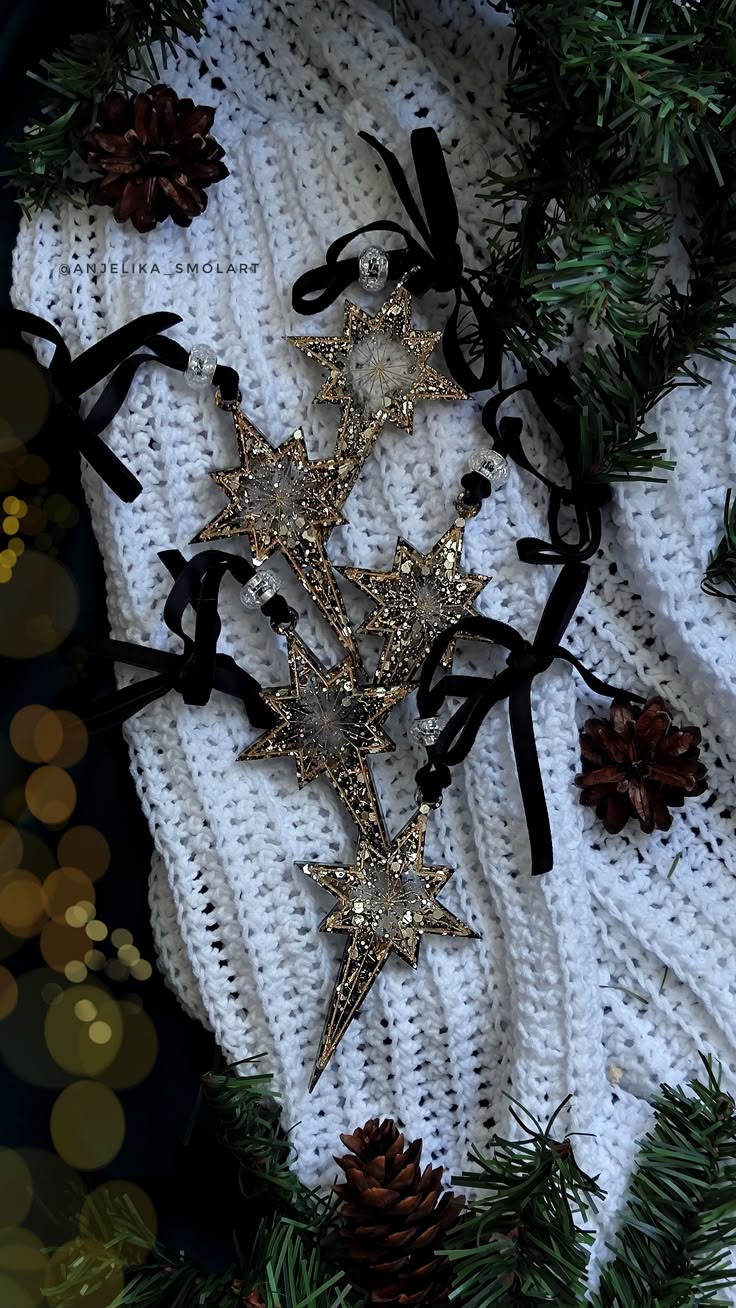 ЁЛОЧНЫЕ ИГРУШКИ ИЗ СМОЛЫ  набор из 5ти игрушек