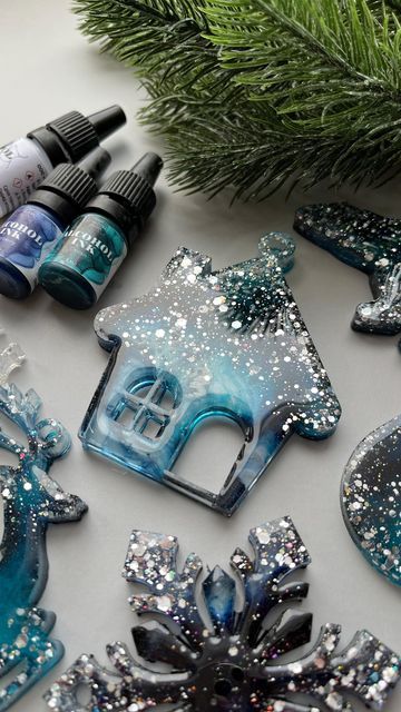 ЁЛОЧНЫЕ ИГРУШКИ ИЗ СМОЛЫ  набор из 5ти игрушек