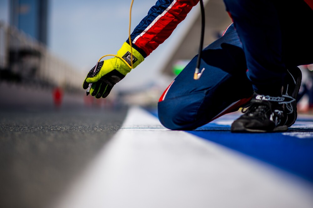 ALMS 1 & 2 Stages | Dubai Autodrome | 08-14.02.2021