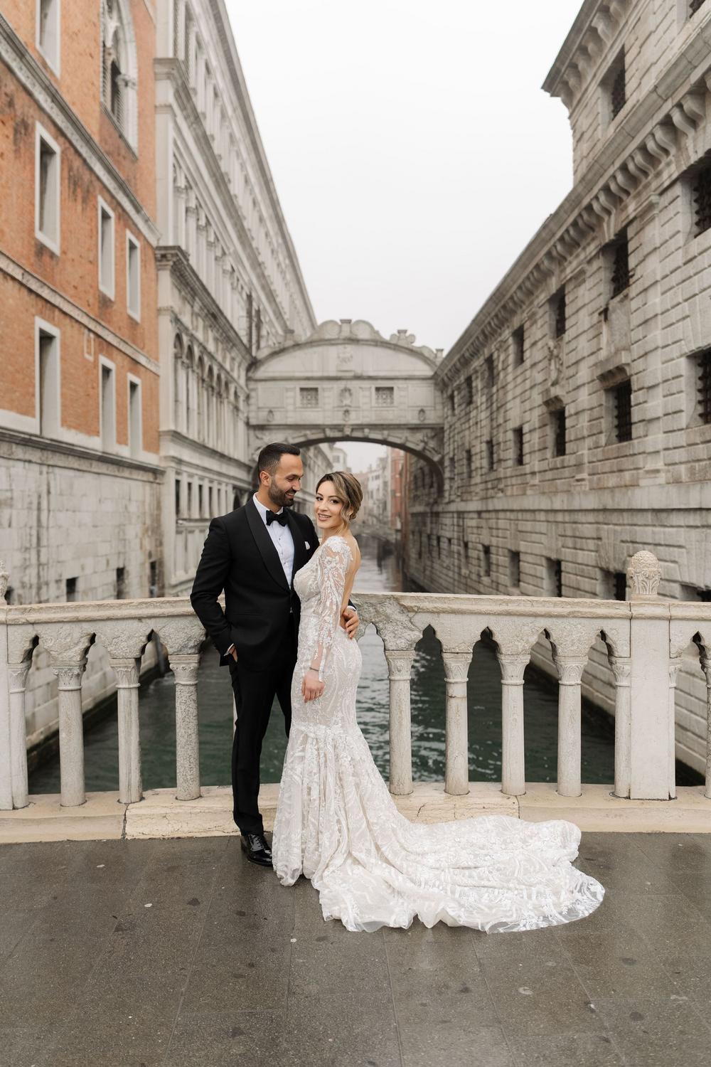 Zoe & Nikolas