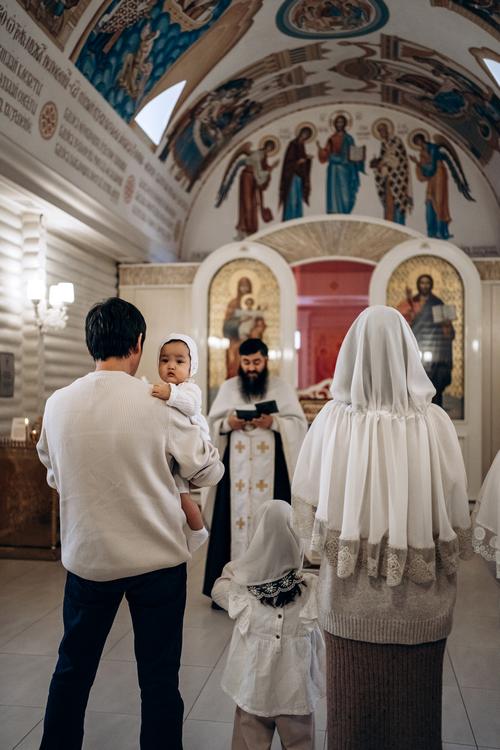 ТАИНСТВО КРЕЩЕНИЯ ИРИНЫ И АЛЕКСАНДРЫ
