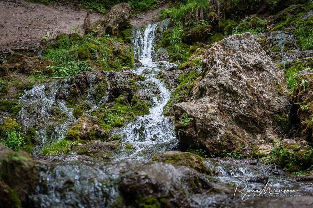 Семиисточниковый водопад ( Septiņavotu ūdenskritums / Waterfall of The Seven Springs)