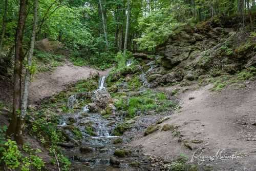 Семиисточниковый водопад ( Septiņavotu ūdenskritums / Waterfall of The Seven Springs)