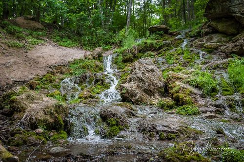 Семиисточниковый водопад ( Septiņavotu ūdenskritums / Waterfall of The Seven Springs)