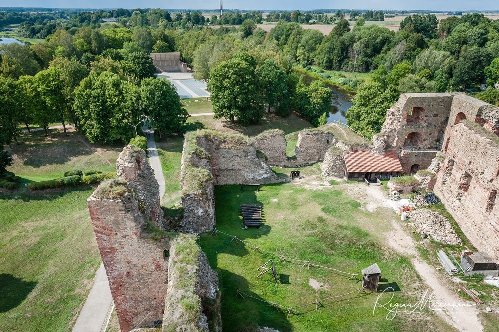Старый город Бауски (Бауский замок / Bauskas pils / Bauska Castle )