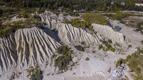 Террикон и озеро Румму ( Rummu aherainemägi ja järv / Rummu spoil tip and lake)
