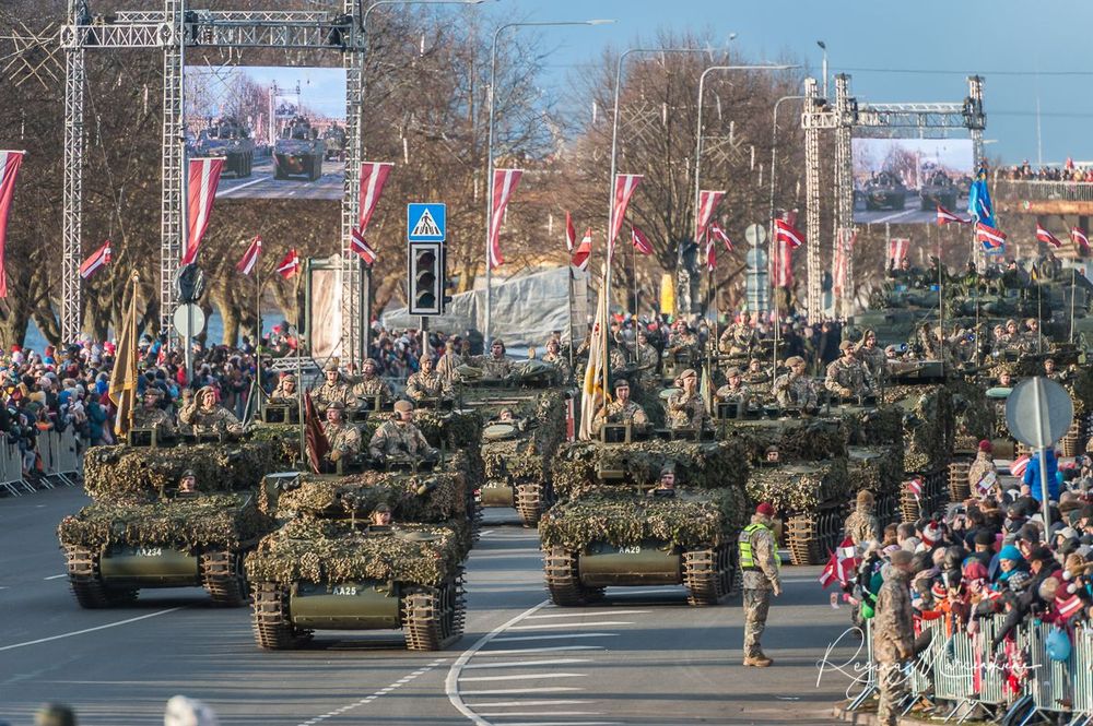 Latvia celebrates 100 / Latvija 100