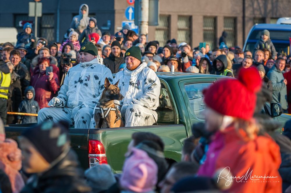 Latvia celebrates 100 / Latvija 100