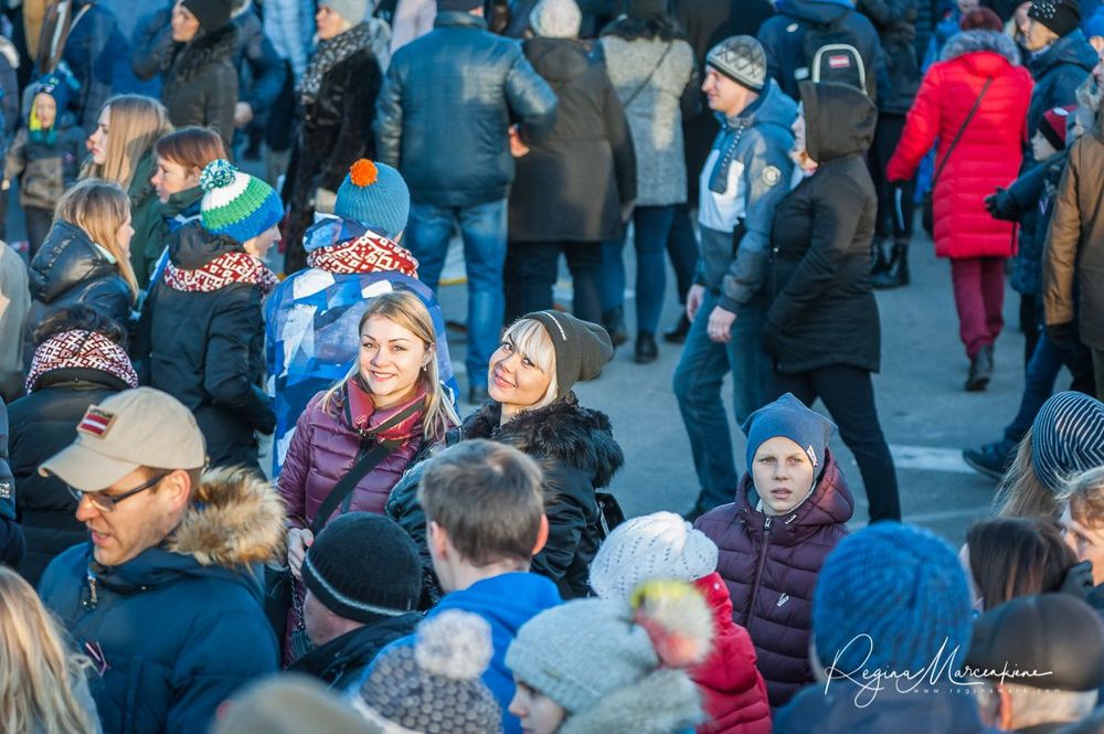 Latvia celebrates 100 / Latvija 100