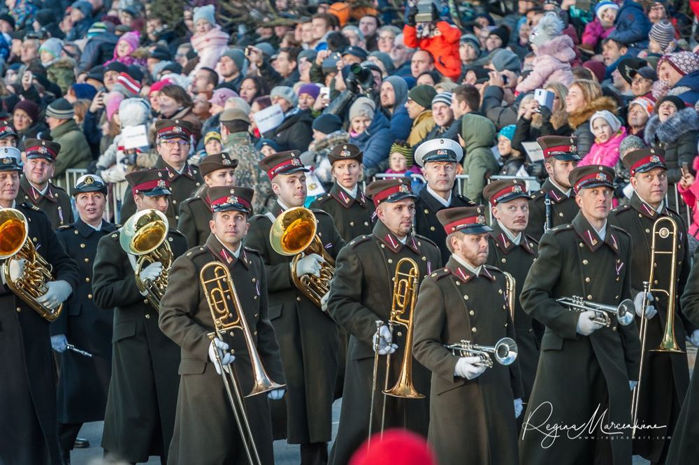 Latvia celebrates 100 / Latvija 100